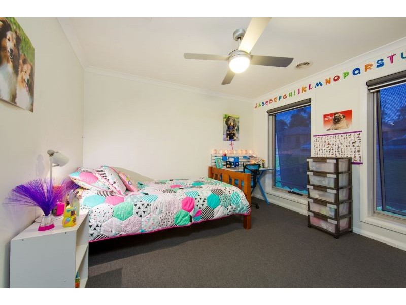 15 Redbox Drive, Thurgoona NSW 2640