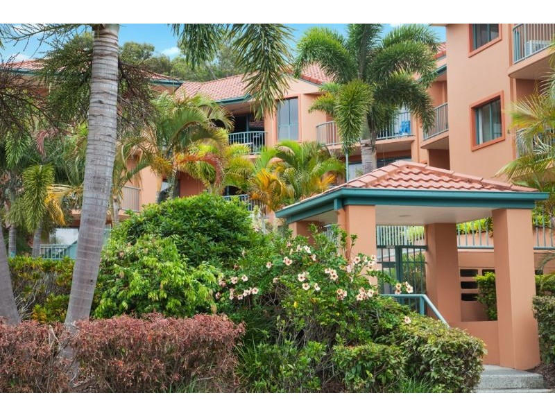 1/12 Gillian Lane, Southport QLD 4215