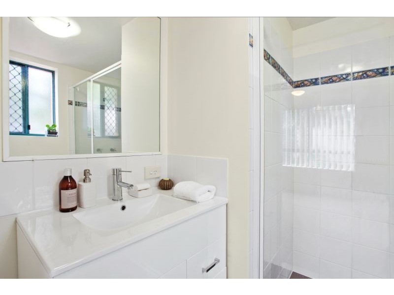 1/12 Gillian Lane, Southport QLD 4215