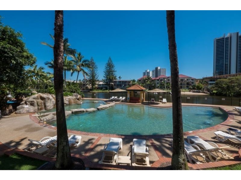 1/1 Paradise Island, Surfers Paradise QLD 4217