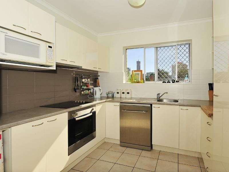 1/9 Lambert St, Kangaroo Point QLD 4169