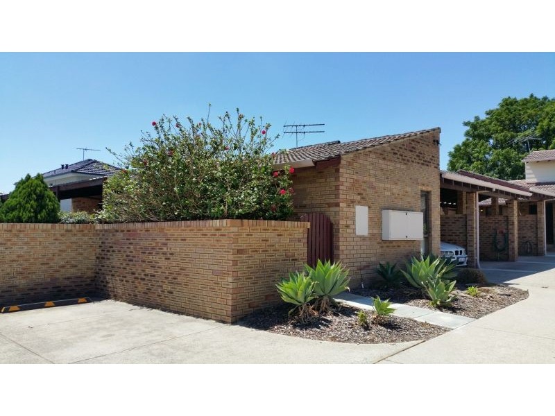 1/226 Flinders Street, Yokine WA 6060
