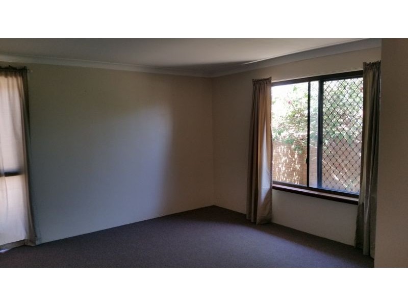1/226 Flinders Street, Yokine WA 6060