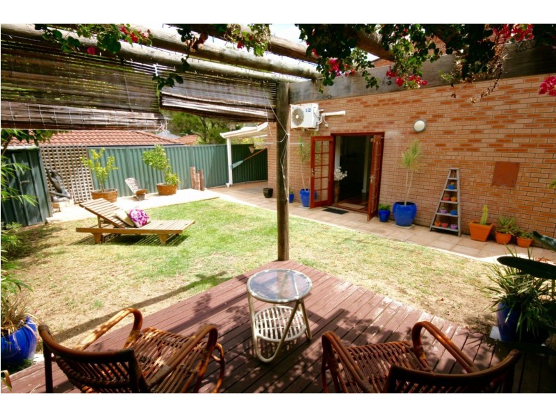 8/32 Aurelian St, Palmyra WA 6157