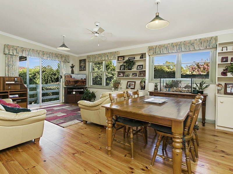 2 Palm Avenue, Spring Gully VIC 3550
