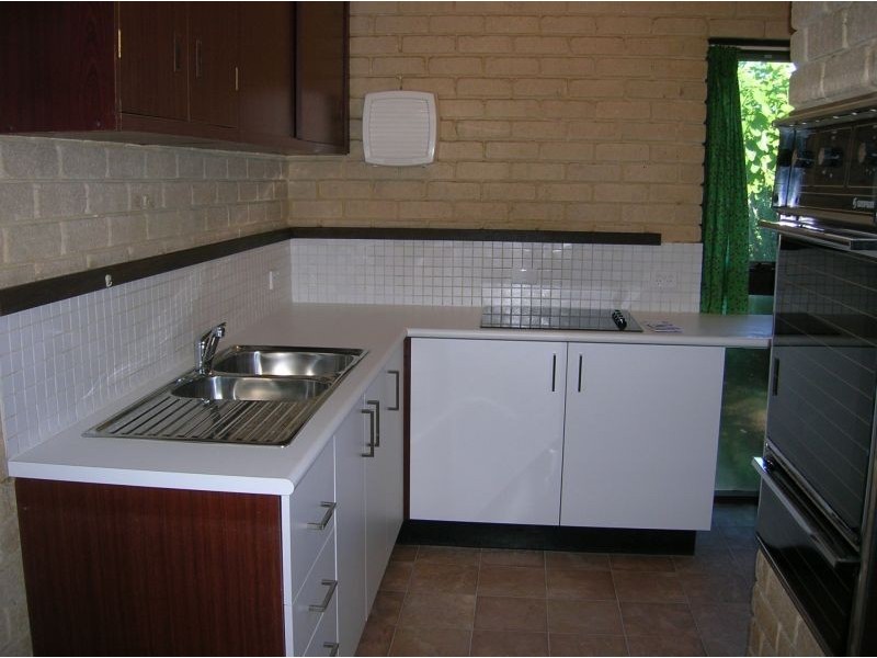 10 Springfield Ct, Kallaroo WA 6025