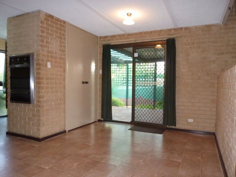 10 Springfield Ct, Kallaroo WA 6025