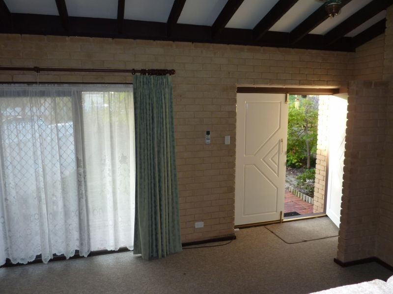 10 Springfield Ct, Kallaroo WA 6025