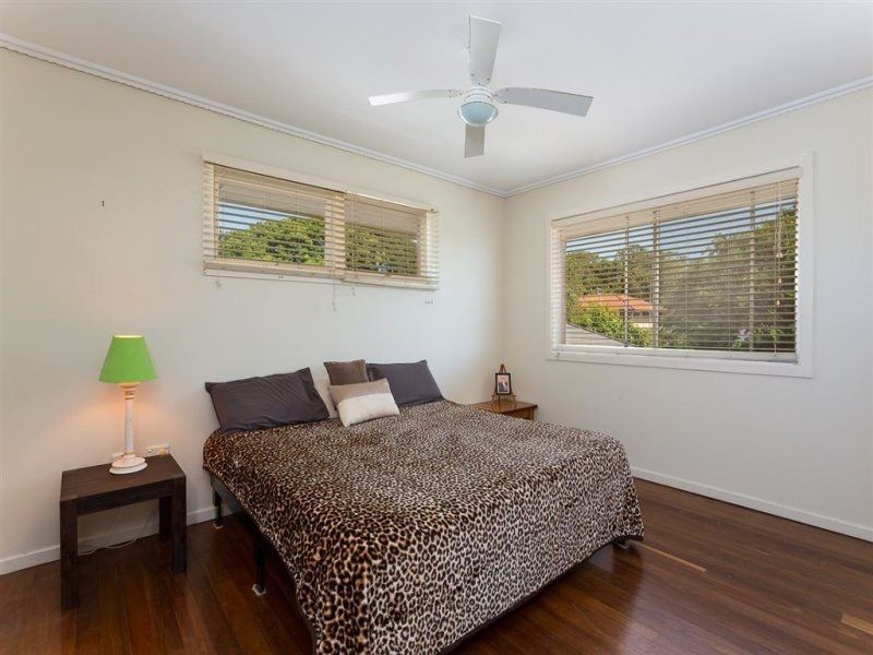 27 Hibiscus Avenue, Redcliffe QLD 4020