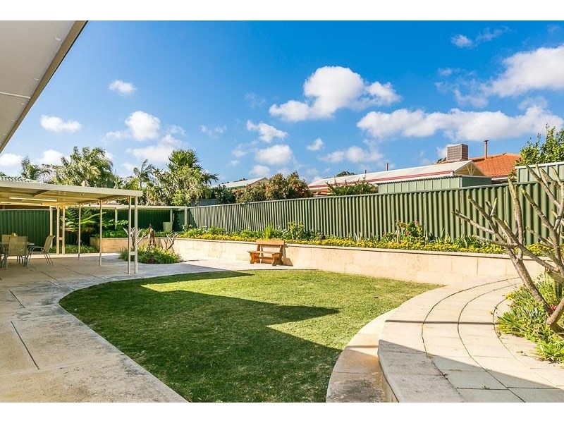 11 Mabley Court, Greenwood WA 6024