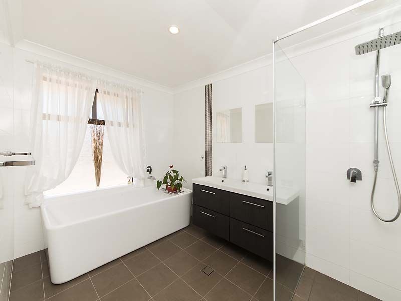 31 Herreshoff Ramble, Ocean Reef WA 6027