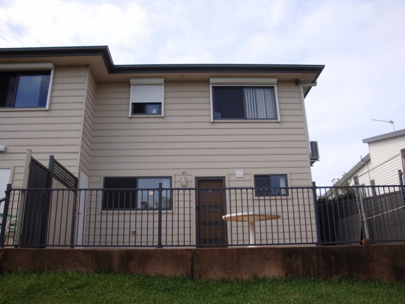 2/45a John Fisher Road, Belmont NSW 2280