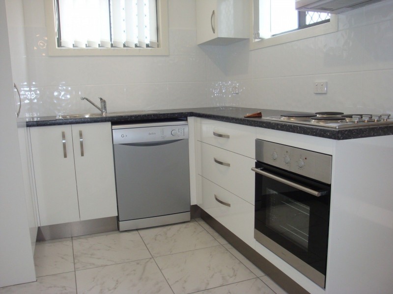 2/45a John Fisher Road, Belmont NSW 2280