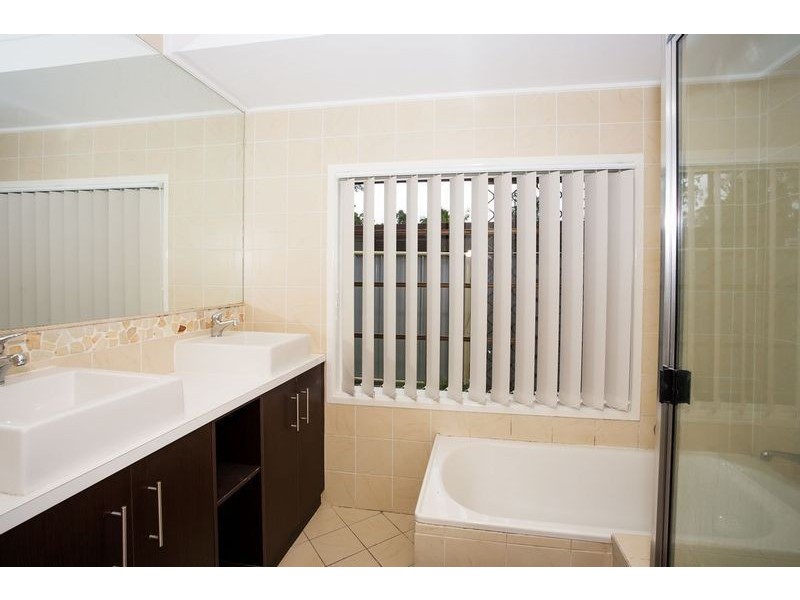 37 Galahad St, Marsden QLD 4132