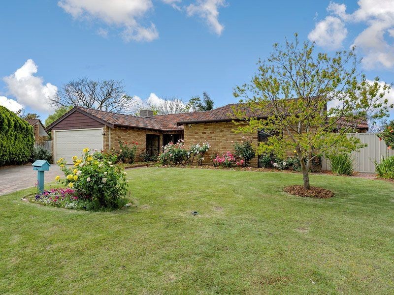 12 Ashby Court, Leeming WA 6149