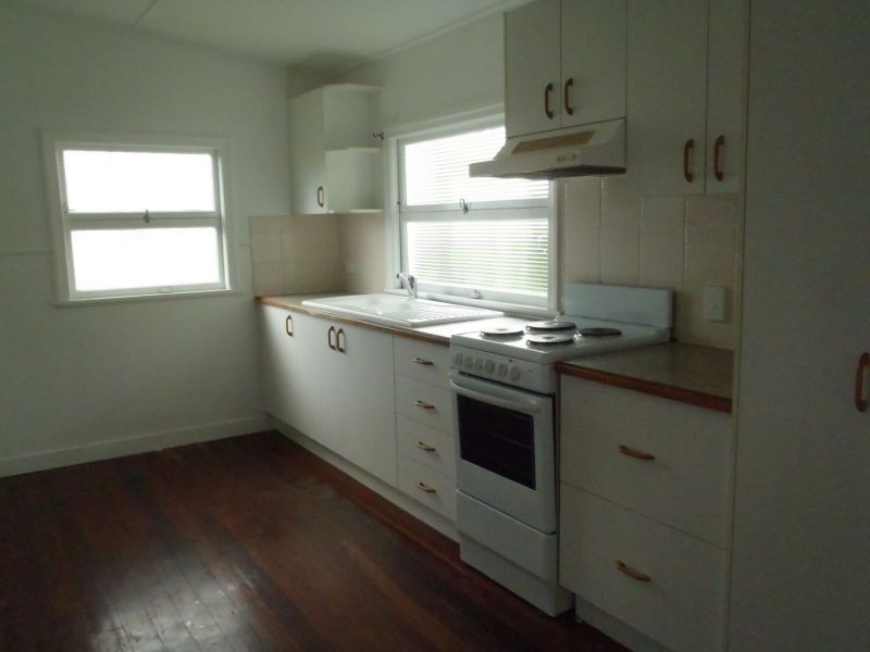 28 Minnis Street, Eastern Heights QLD 4305