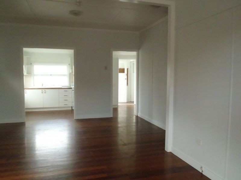 28 Minnis Street, Eastern Heights QLD 4305