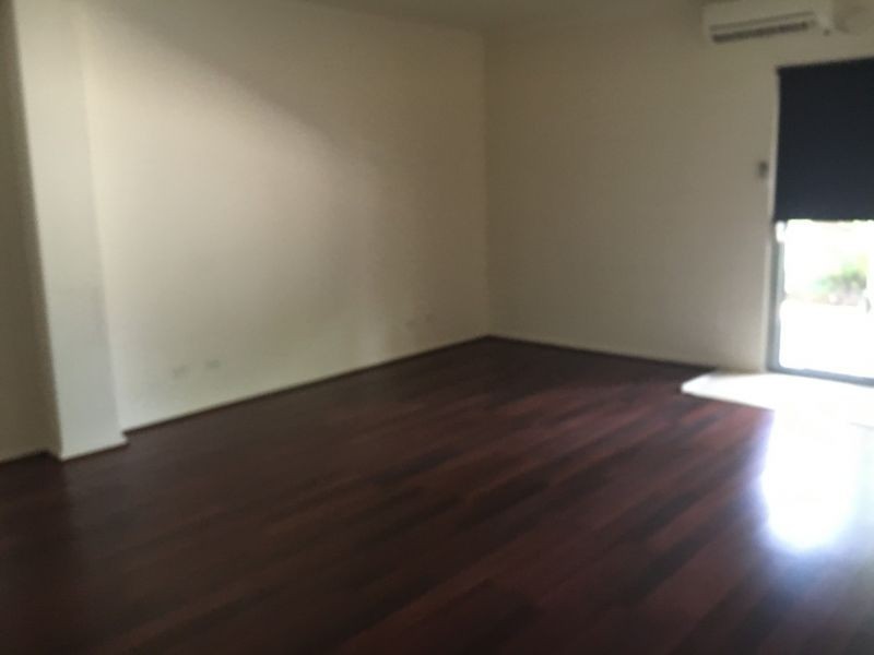 5 Port Peyra Crescent, Varsity Lakes QLD 4227