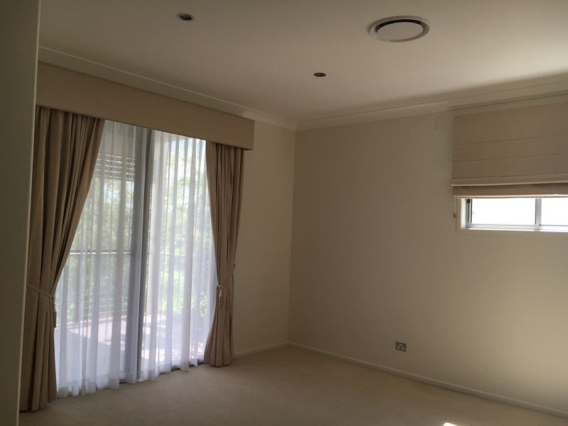 5 Port Peyra Crescent, Varsity Lakes QLD 4227