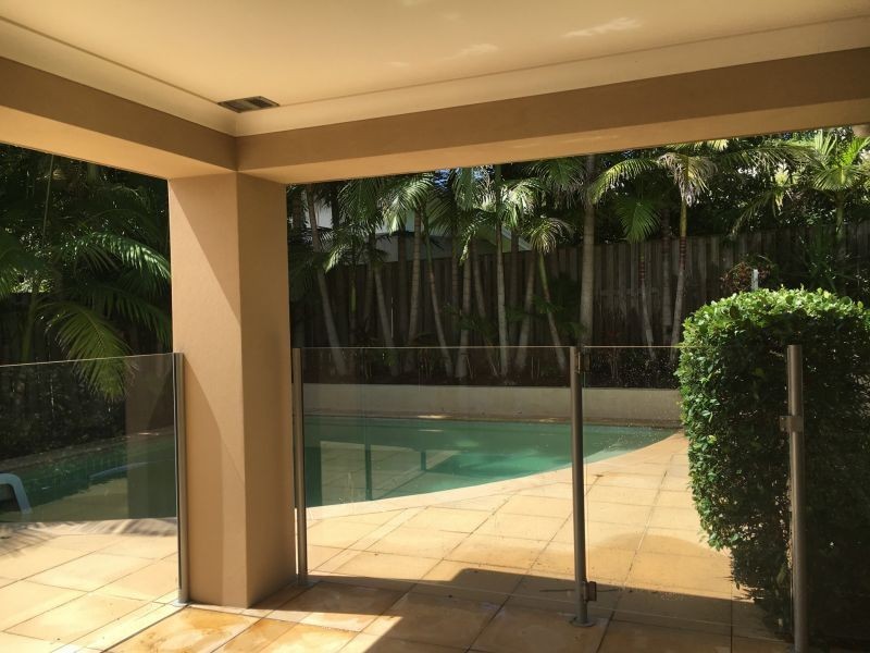 5 Port Peyra Crescent, Varsity Lakes QLD 4227