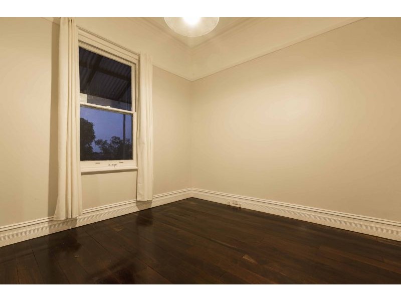 25 Anzac Rd, Leederville WA 6007