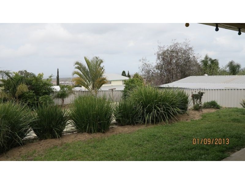 20 Northecut Rise, Parmelia WA 6167