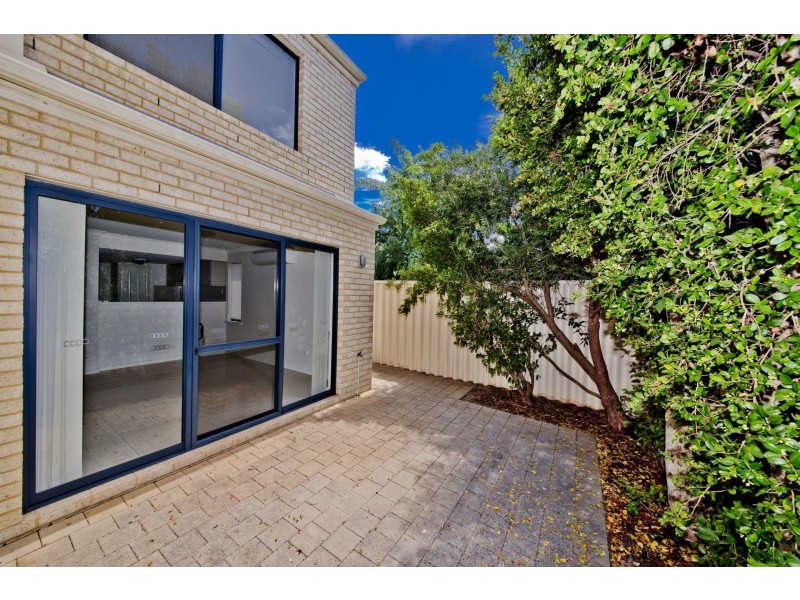 30c Eden Street, Innaloo WA 6018