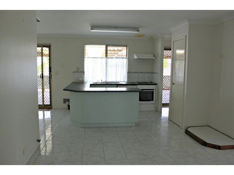 1 Saracen Way, Marangaroo WA 6064