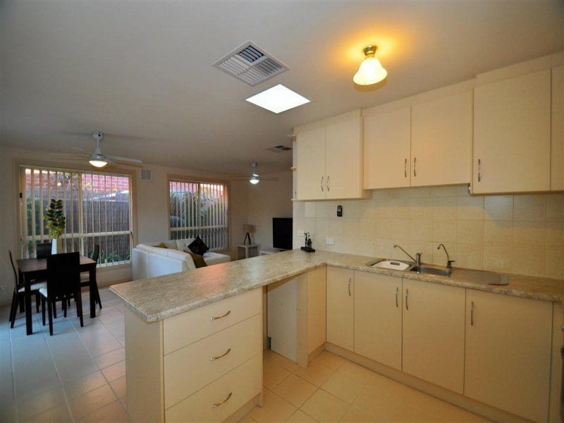 4 Lyle Street, Morphett Vale SA 5162