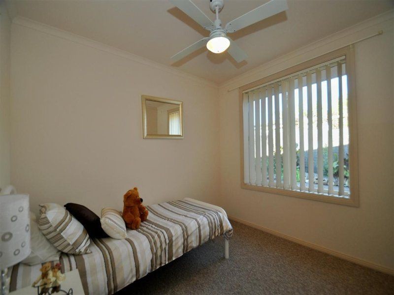 4 Lyle Street, Morphett Vale SA 5162