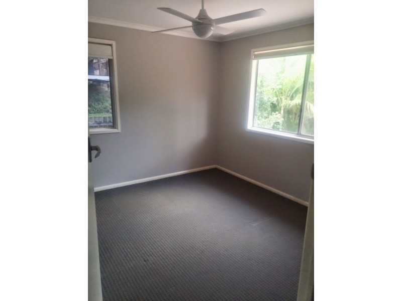 23 Tombondan Crescent, Ferny Hills QLD 4055