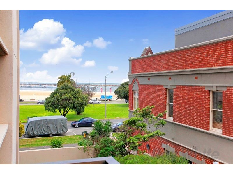 21/325 Beaconsfield Parade, St Kilda West VIC 3182