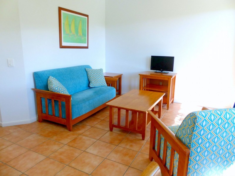 72 Pacific Esp, Slade Point QLD 4740