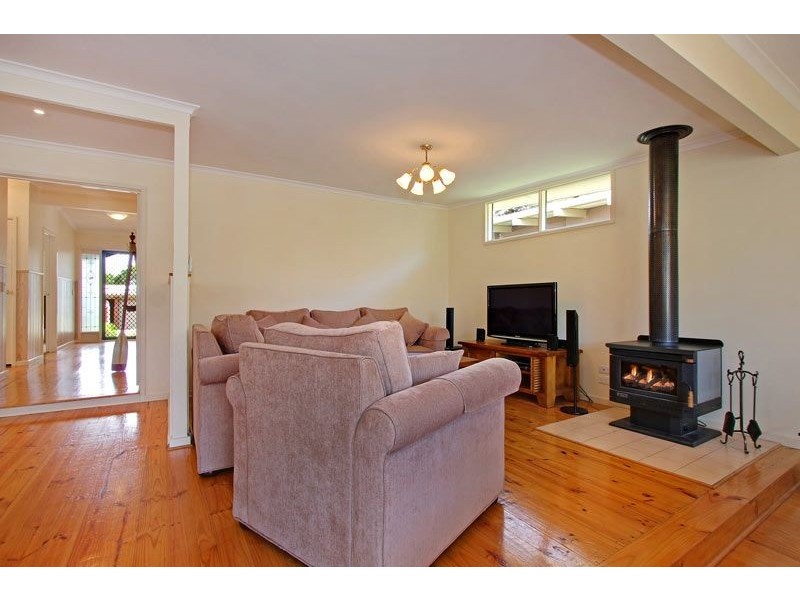 23 Hilltop Avenue, Blairgowrie VIC 3942