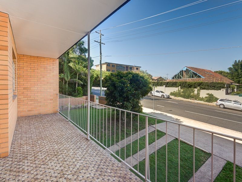 2/28 Riverview Terrace, Hamilton QLD 4007