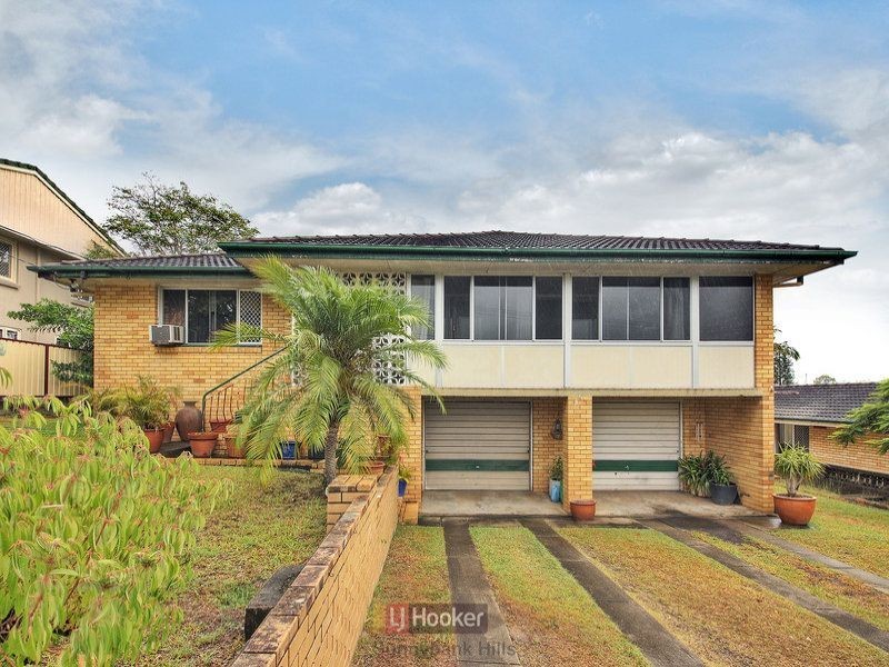 36 Cresthaven Drive, Mansfield QLD 4122