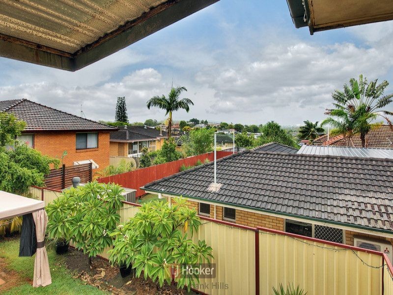 36 Cresthaven Drive, Mansfield QLD 4122