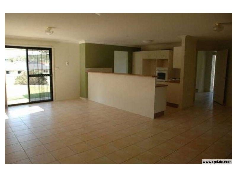 4 Achard Close, Boat Harbour NSW 2316