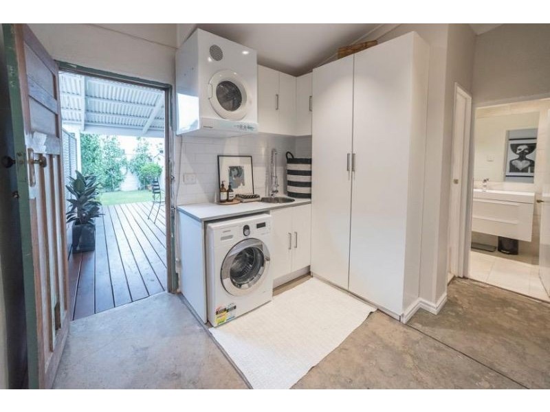 4 Alfred Road, North Fremantle WA 6159