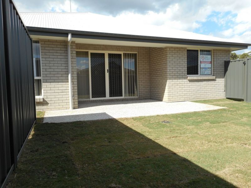 2 Bruce Baker Crescent, Crestmead QLD 4132