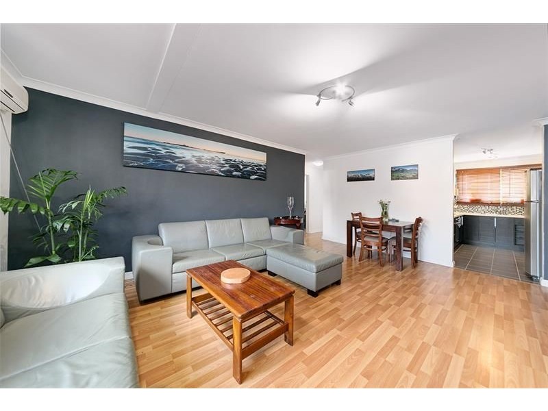 2/34 Macaulay Street, Coorparoo QLD 4151