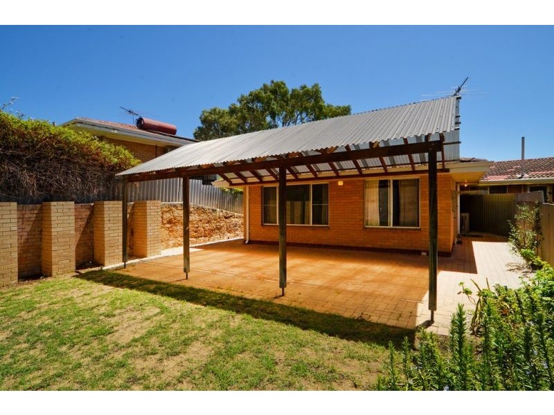 117b Elliott Road, Karrinyup WA 6018