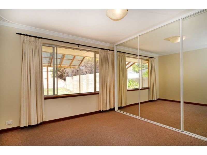 117b Elliott Road, Karrinyup WA 6018