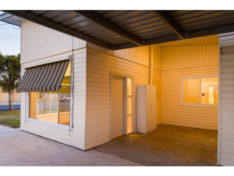 434 Douglas Road, Lavington NSW 2641