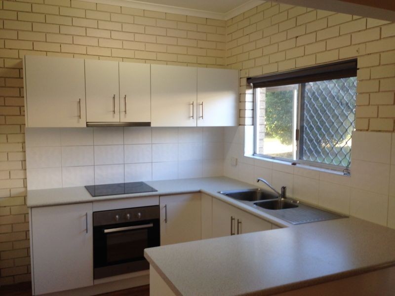 2/128 Curzon Street, Rangeville QLD 4350