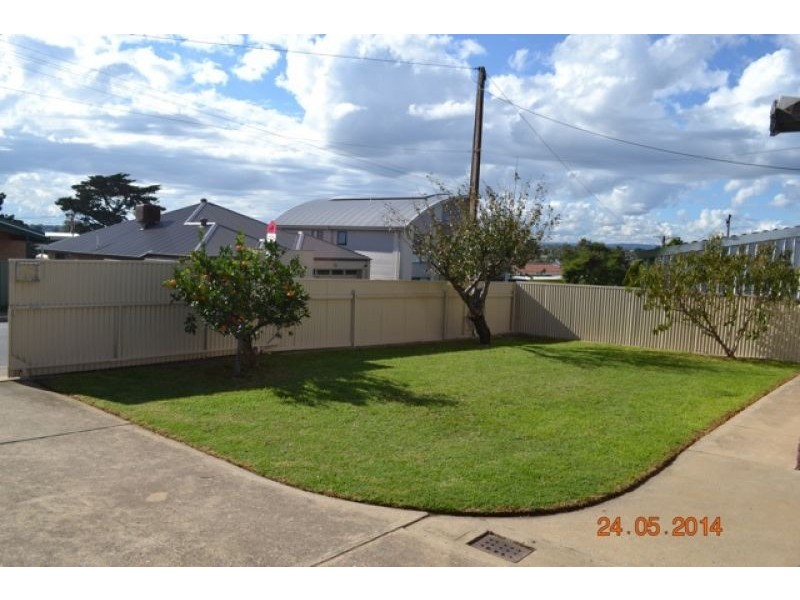 12 Ralphs Avenue, Port Noarlunga SA 5167