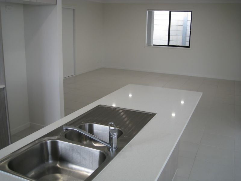 23 Landing Circuit, Springfield Lakes QLD 4300