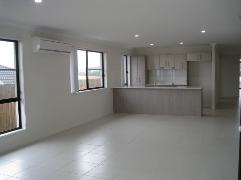 23 Landing Circuit, Springfield Lakes QLD 4300