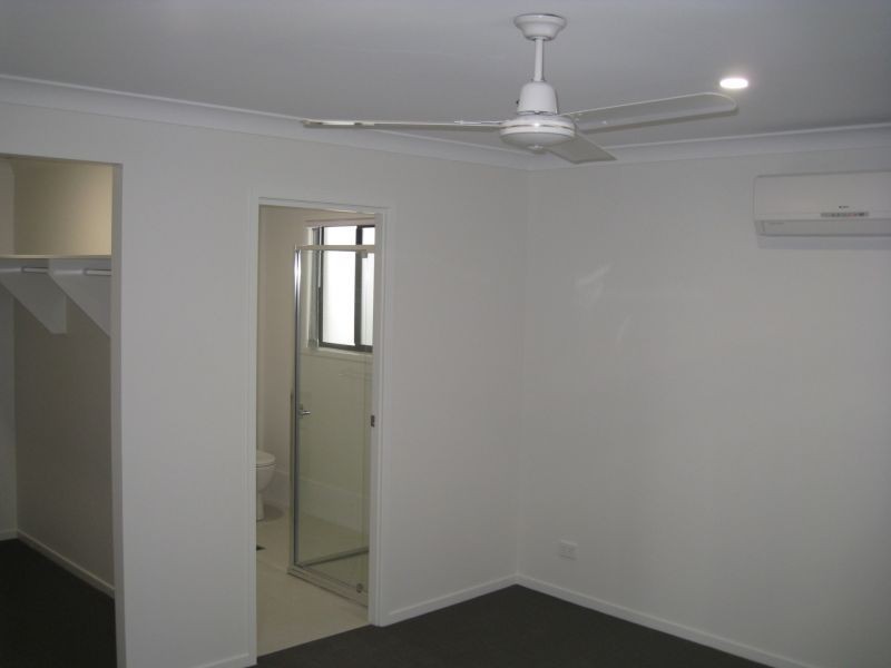 23 Landing Circuit, Springfield Lakes QLD 4300