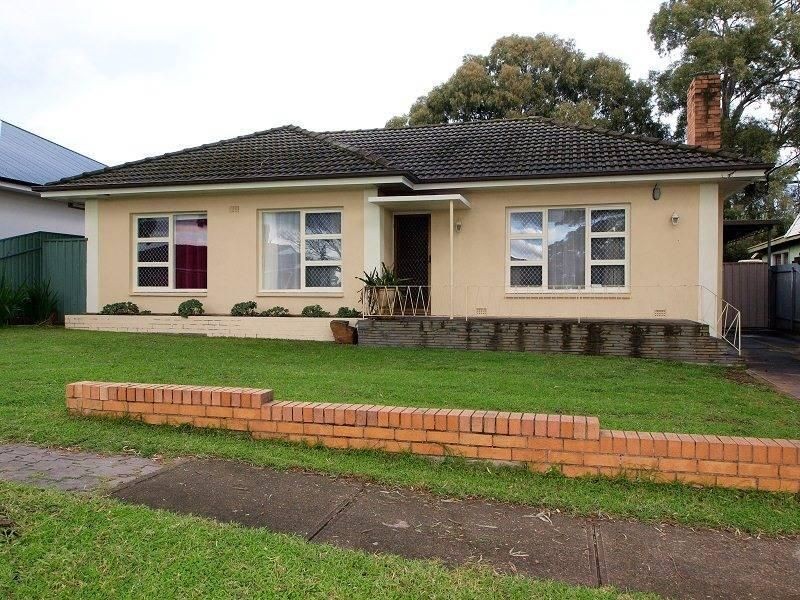 32 Sparks Terrace, Rostrevor SA 5073